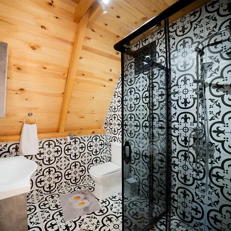 Alya Guest house